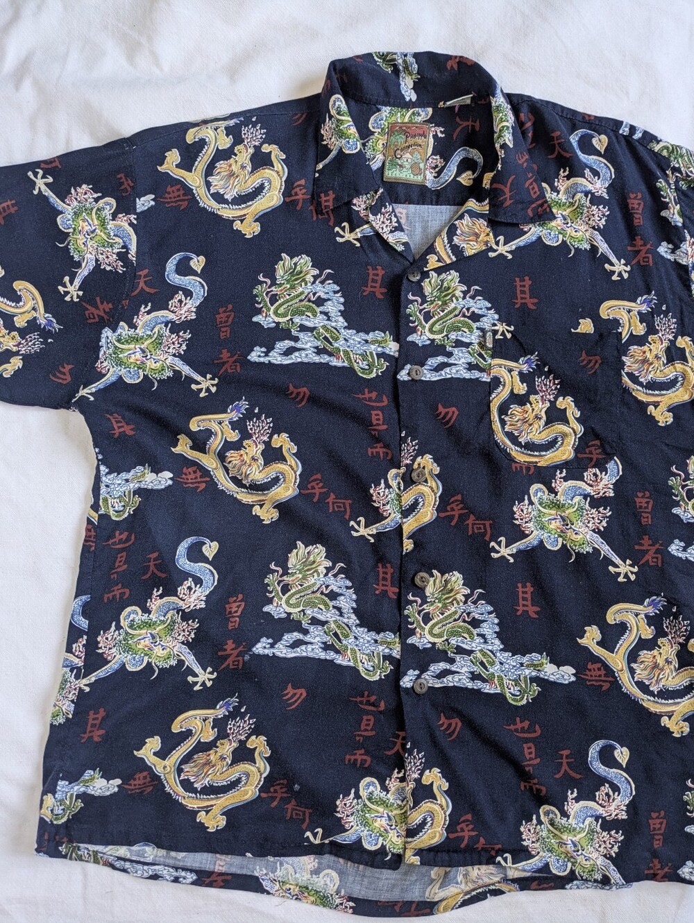 Men's Dragon Button Up T-shirt Large